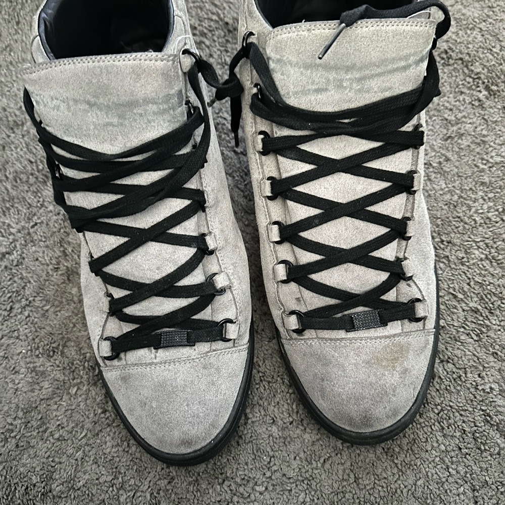 Men's Gray High-Top Sneakers